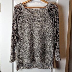 Escio Nubby Knit Hi-Lo Fishnet Sleeve Sweater NWT